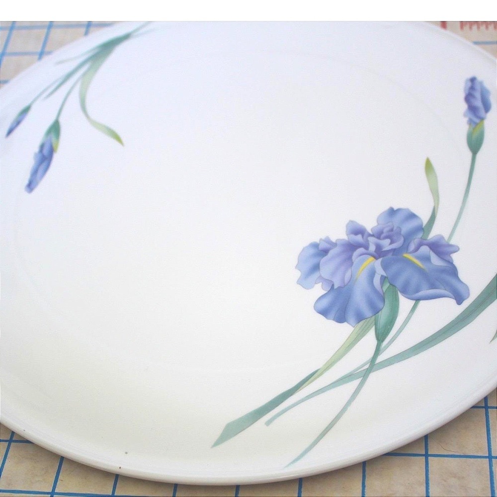 Christopher Stuart Iris Y1519 Platter Bone China Blue Floral 12.25 Inch Round